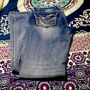 Ariya Jeans size 7 regular